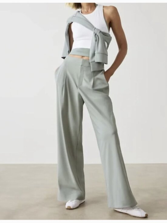 Athleta Pants - NWT Athleta Pinnacle High Rise Trouser | Size: 6